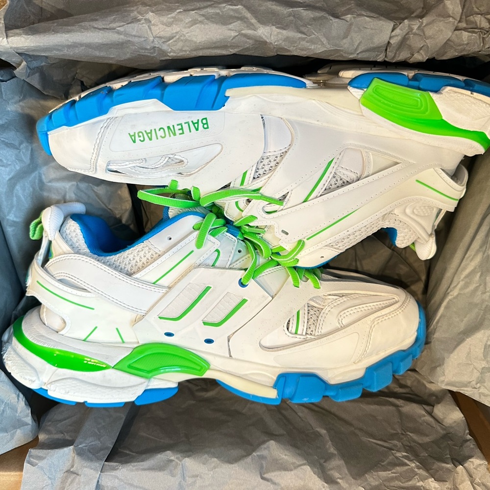 Balenciaga Track 43